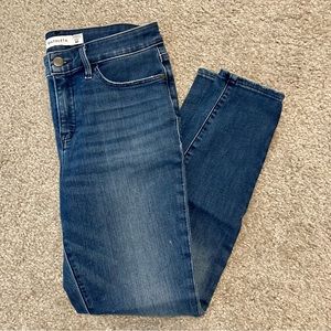 Athleta Skulptek Skinny Jeans - 8 Petite EUC